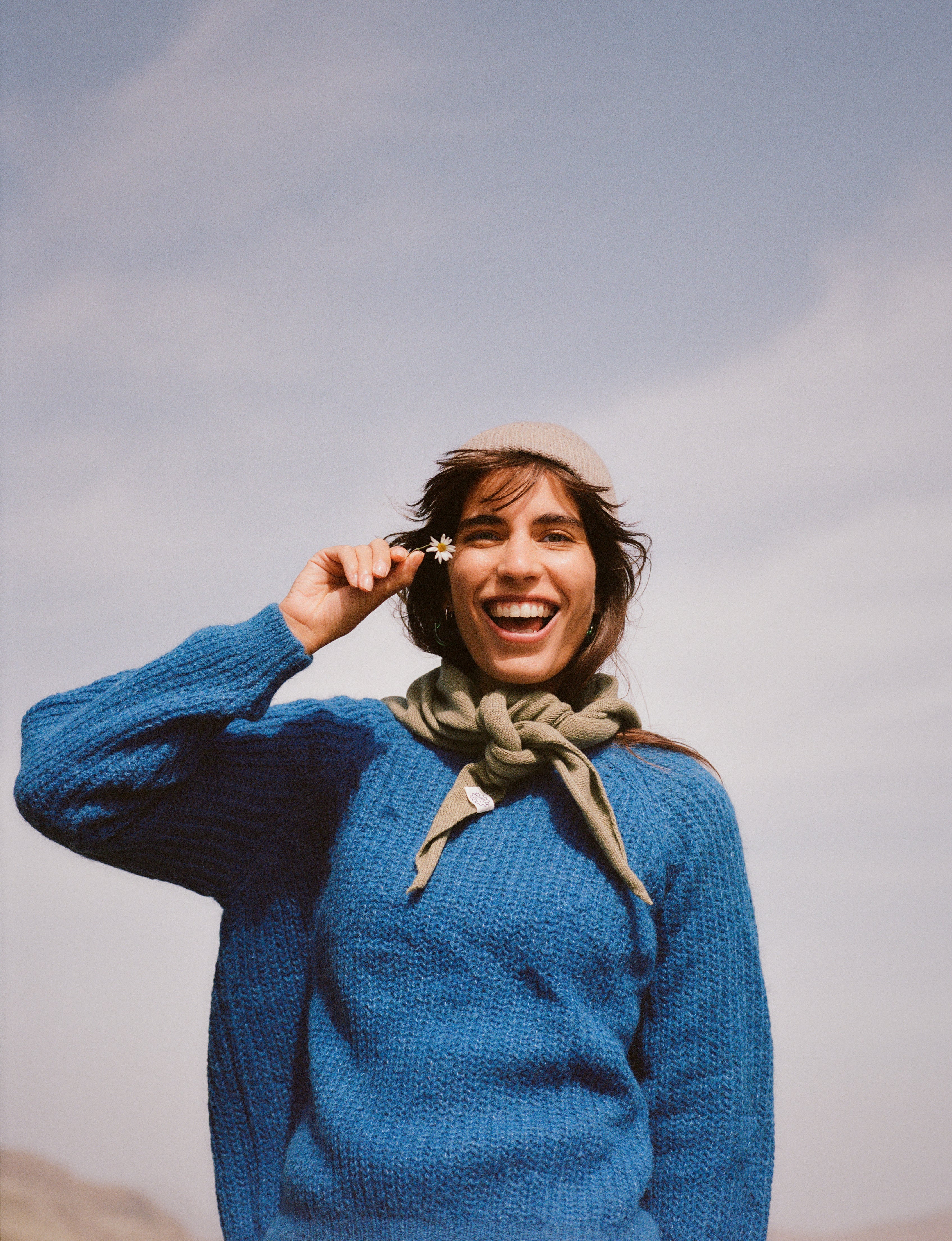JF_AW26_Campaign_Vico_Cobaltblue_02