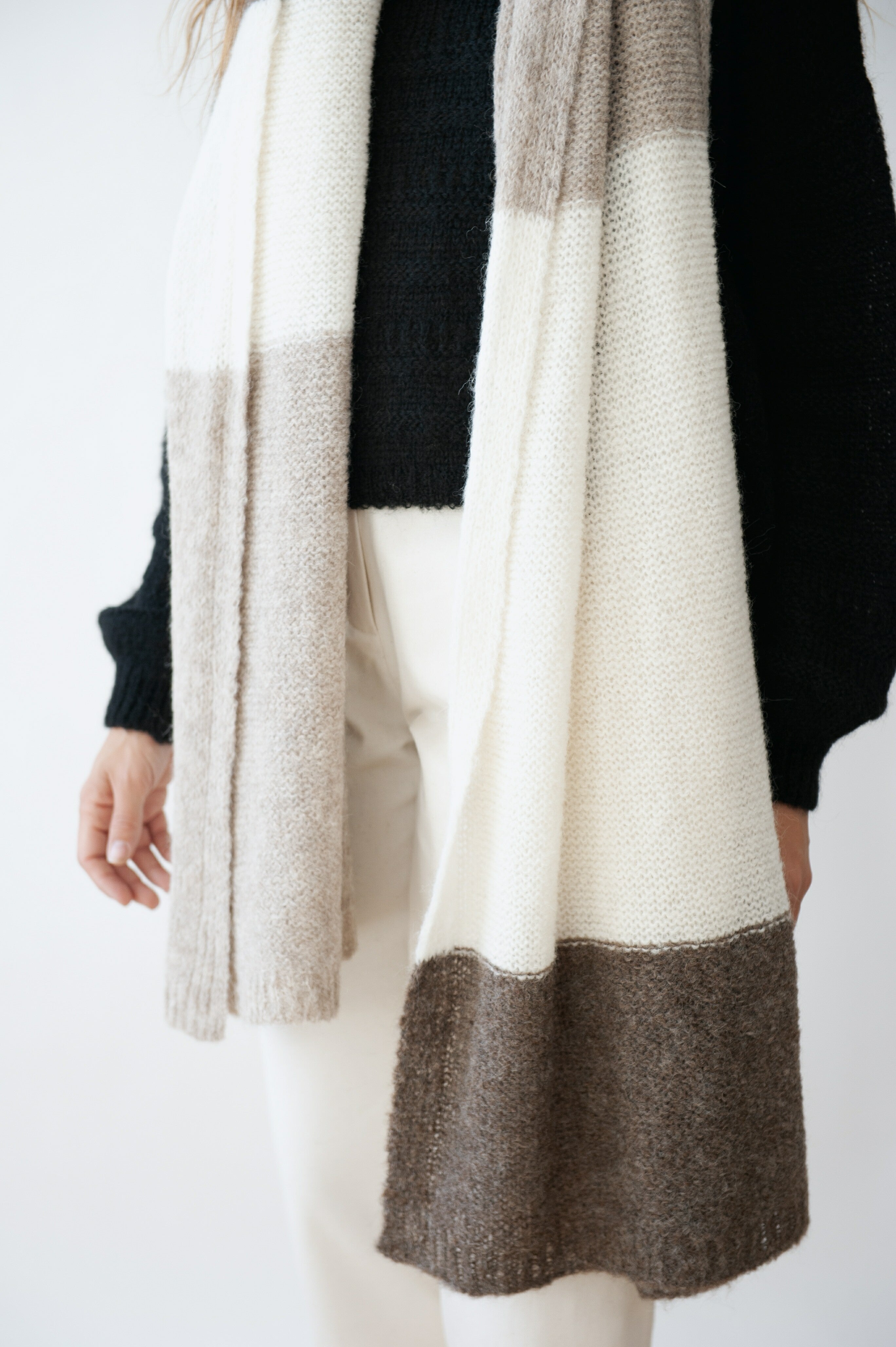 Delta Scarf
