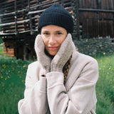 Gonzalez Mittens Greige