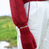 Gonzalez Mittens Pomegranate