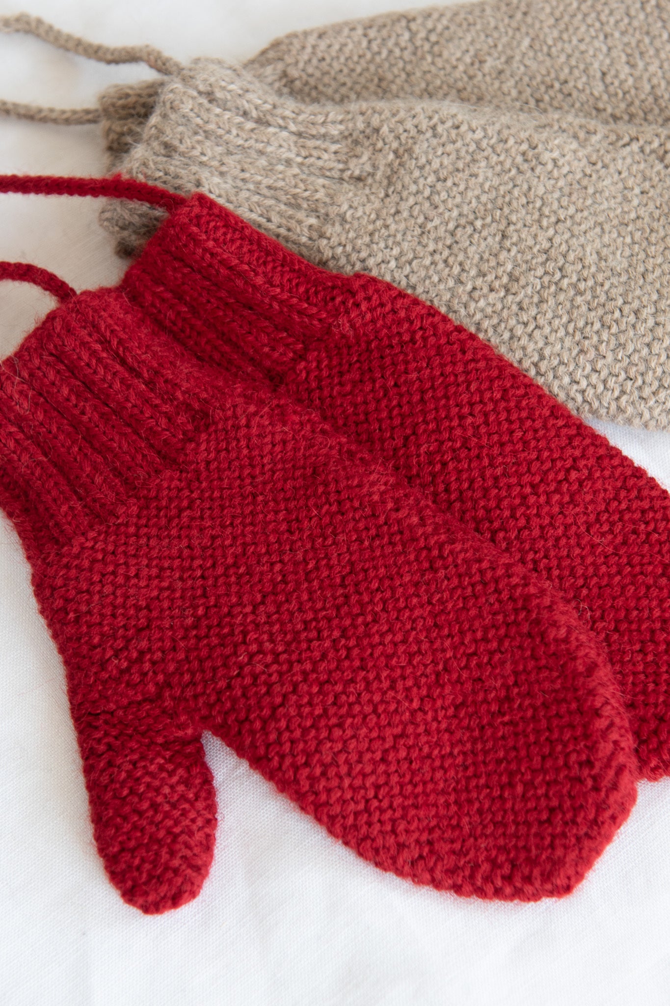 Gonzalez Handknitted Mittens