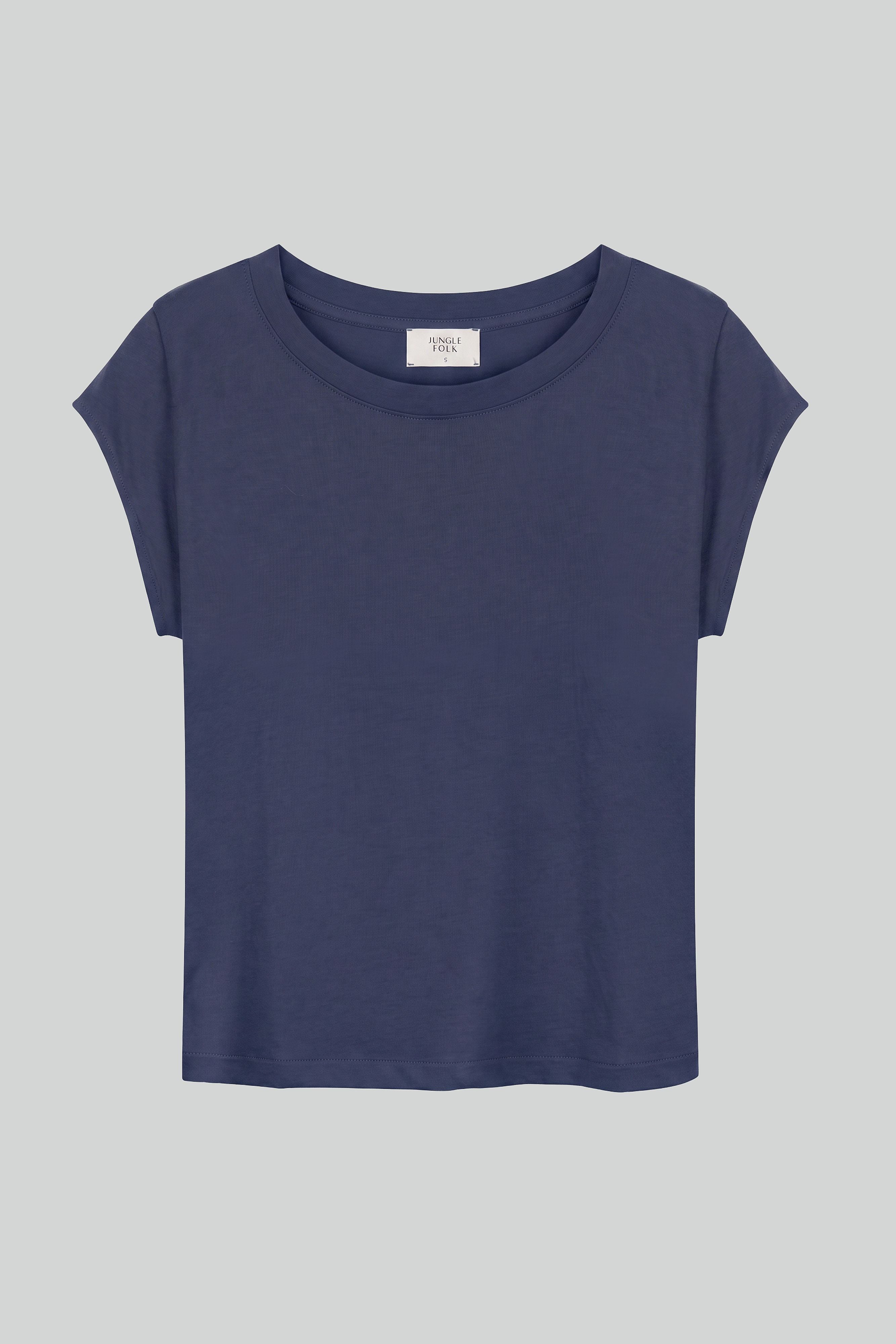 Essentials_Packshot_Isla_Navyblue