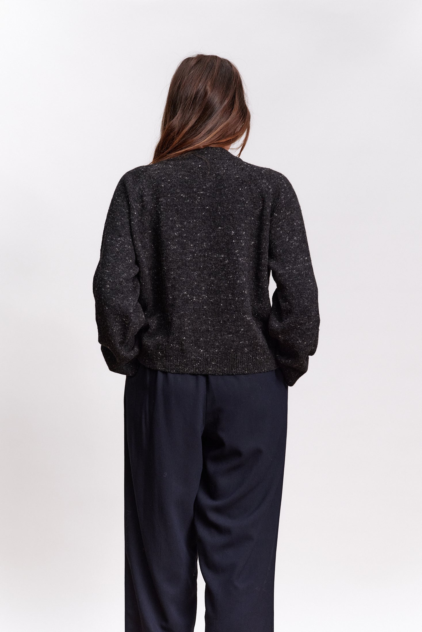 JF_AW26_Lookbook_Andes_Cardigan_Antracite_03