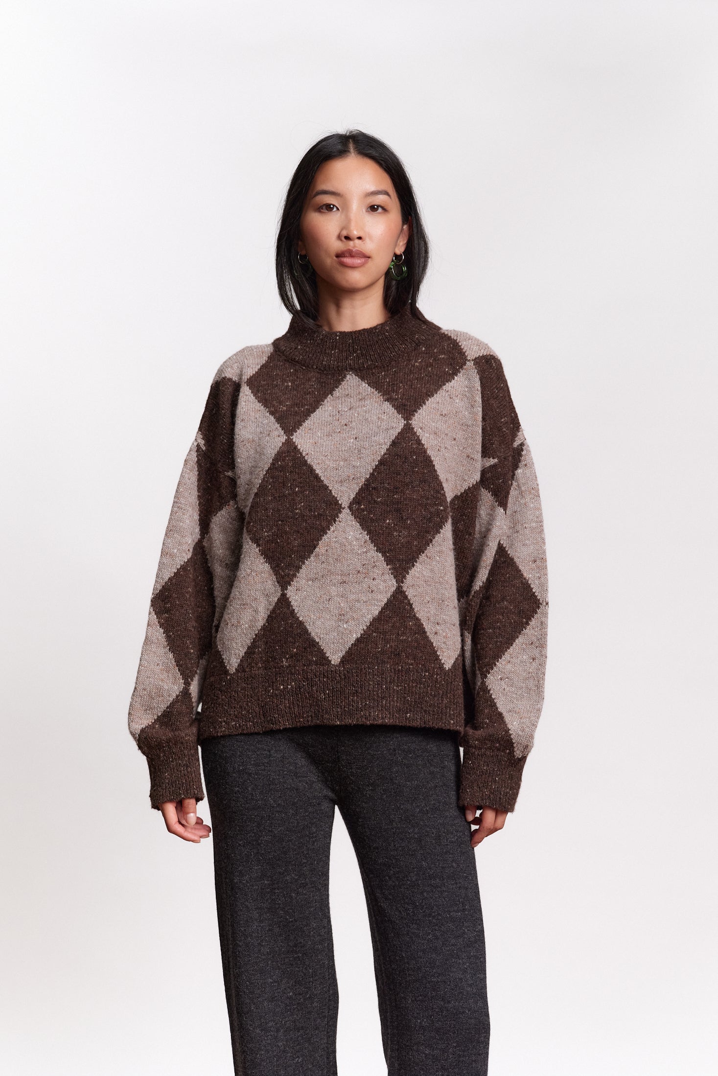 JF_AW26_Lookbook_Andes_Sweater_Brown-Beige_01