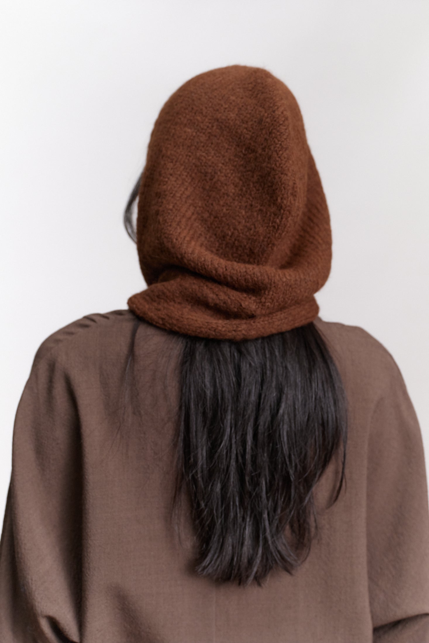 JF_AW26_Lookbook_Capucha_Chocolat_04