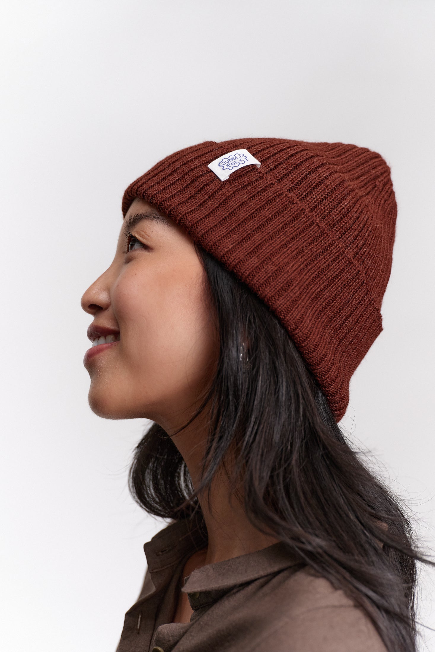 JF_AW26_Lookbook_Charlie_Beanie_Brown_03
