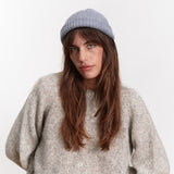 JF_AW26_Lookbook_Charlie_Beanie_Cloudyblue_09