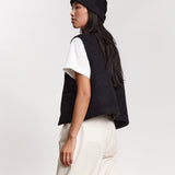 JF_AW26_Lookbook_Louis_Black-Antra_02