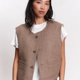 JF_AW26_Lookbook_Louis_Mokka-Beige_03