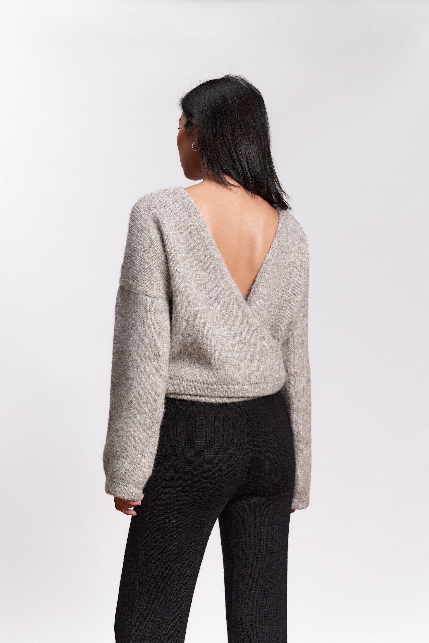 JF_AW26_Lookbook_Lumi_Lightgrey_04
