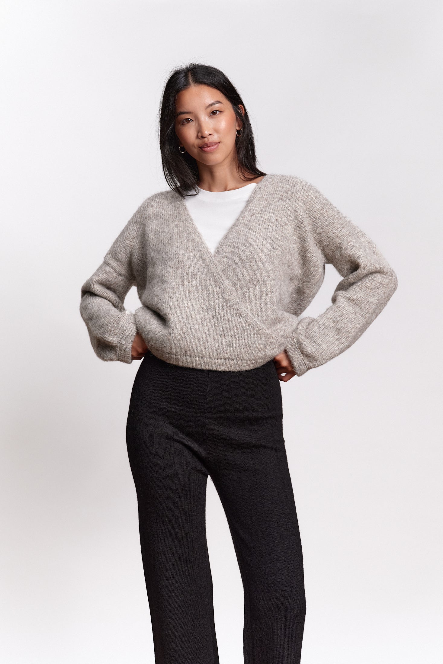 JF_AW26_Lookbook_Lumi_Lightgrey_05