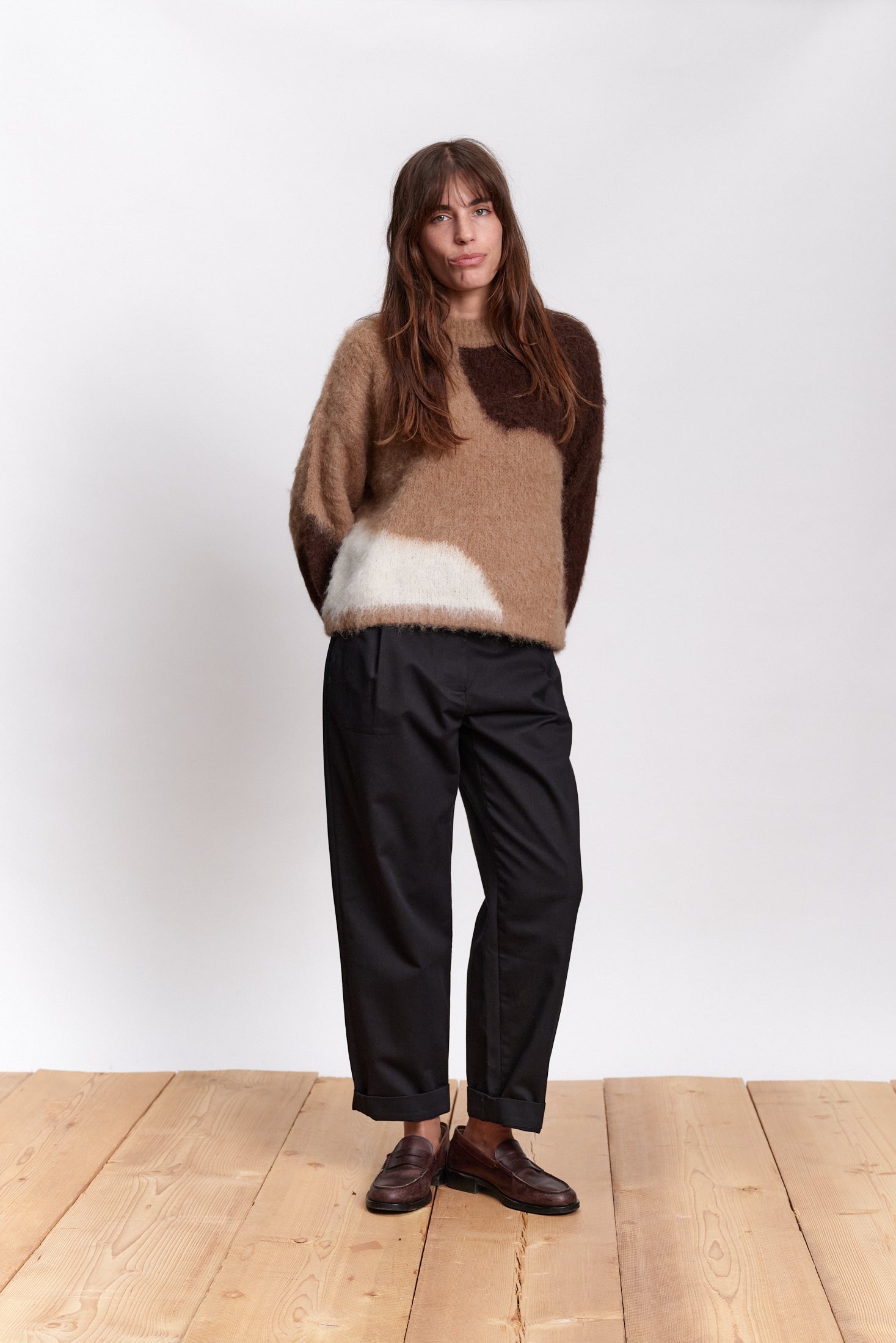 JF_AW26_Lookbook_Nube_Chocolat_01