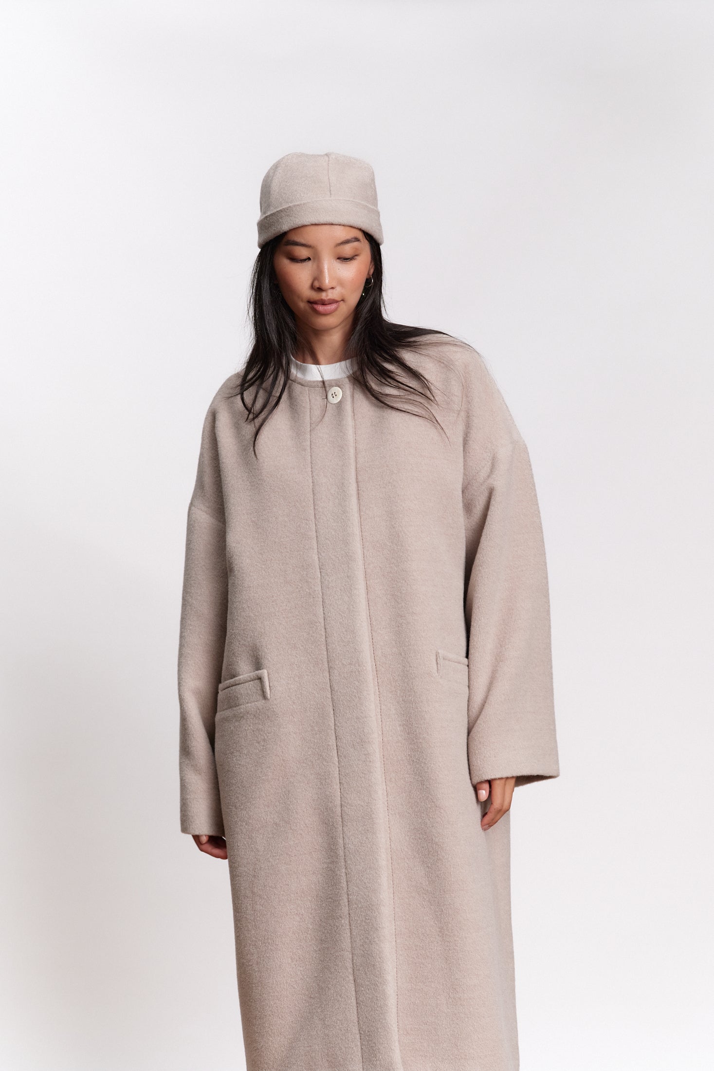 JF_AW26_Lookbook_Ono_Ash_02