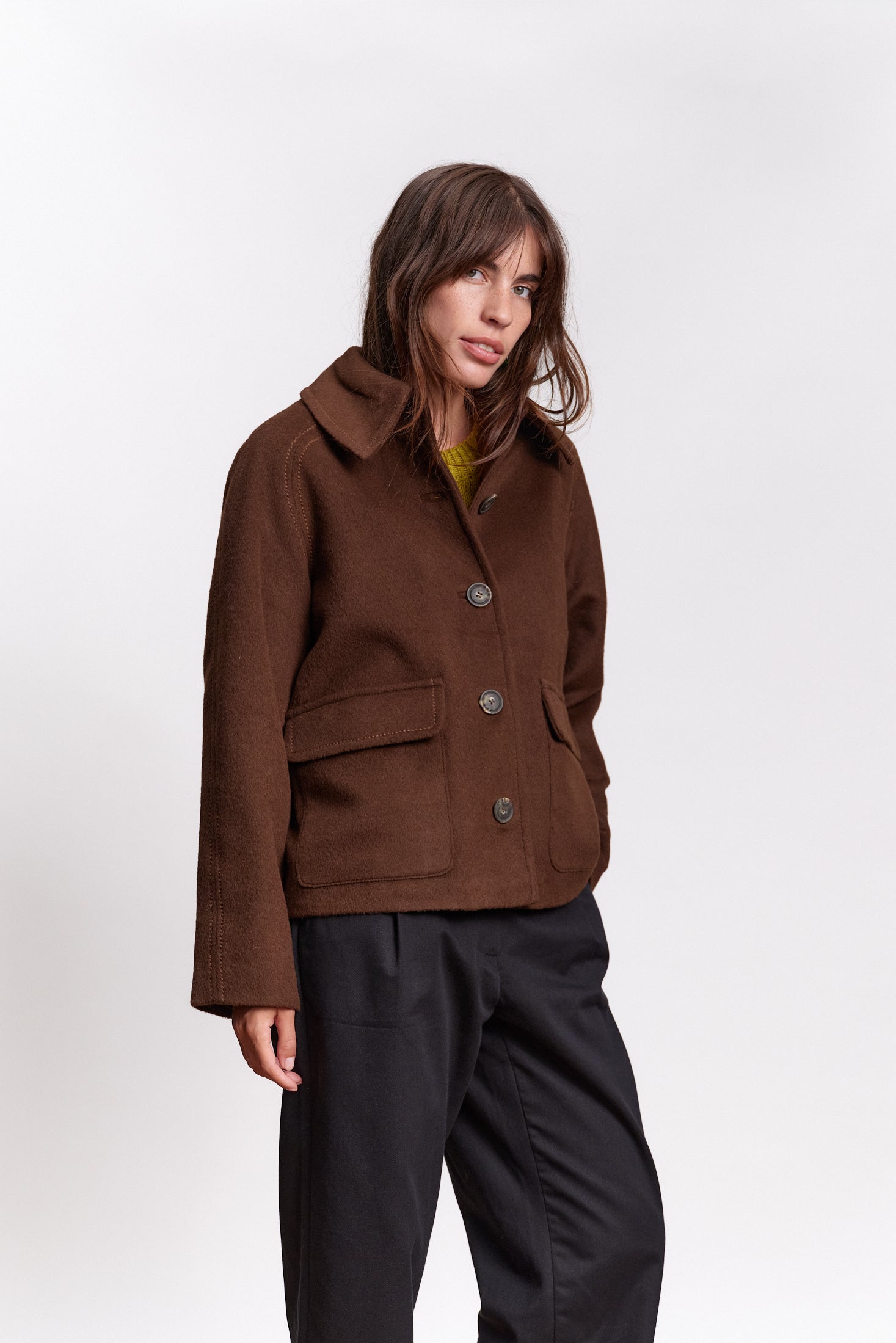 JF_AW26_Lookbook_Oskar_Chocolat_02