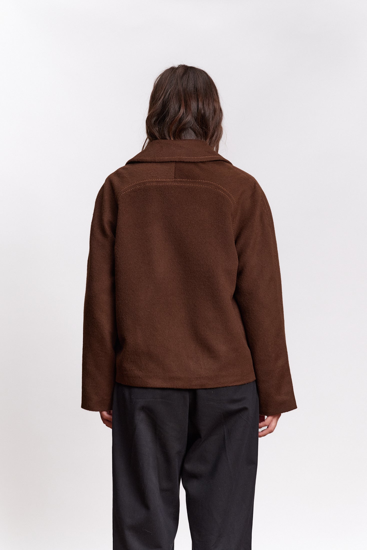 JF_AW26_Lookbook_Oskar_Chocolat_03