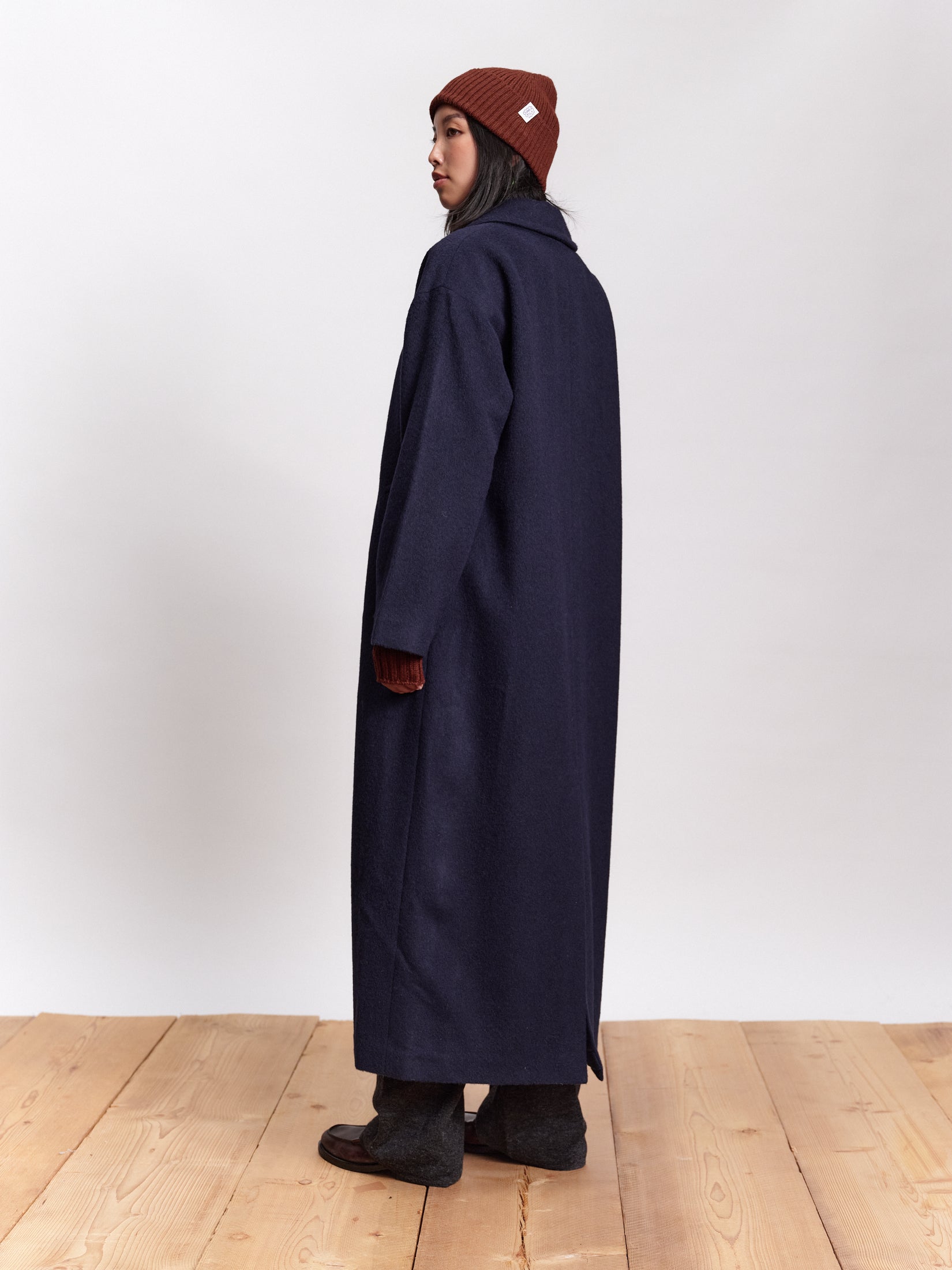 JF_AW26_Lookbook_Paloma_Navyblue_04