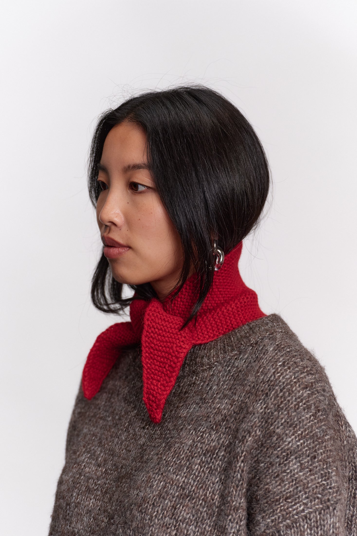 JF_AW26_Lookbook_Sina_Pomegranate_02