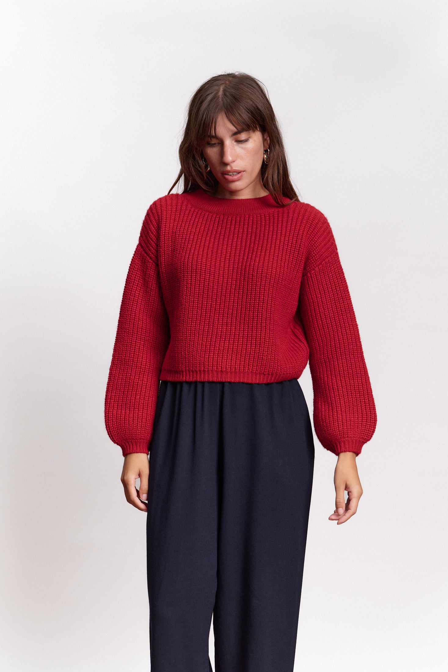 JF_AW26_Lookbook_Tosca_Pomegranate_04