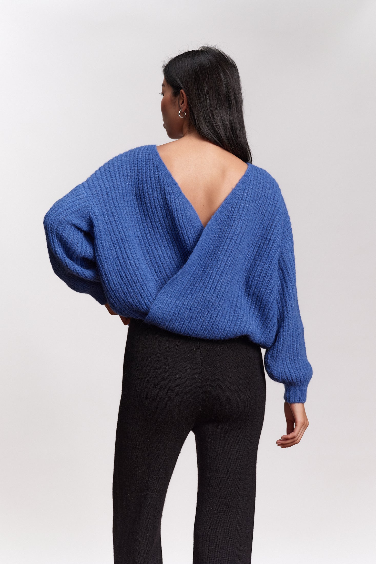 JF_AW26_Lookbook_Vega_Cobaltblue_04