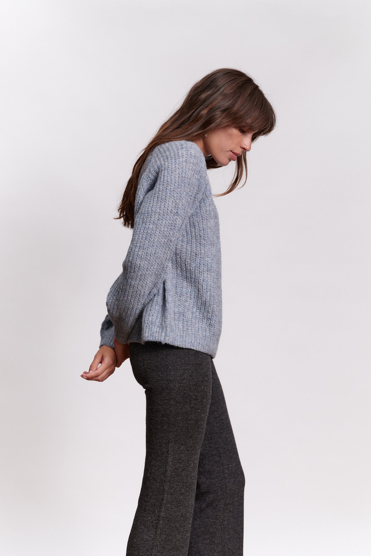 JF_AW26_Lookbook_Vico_Cloudyblue_02