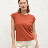 JF_SS25_Lookbook_Isla_Brick_01